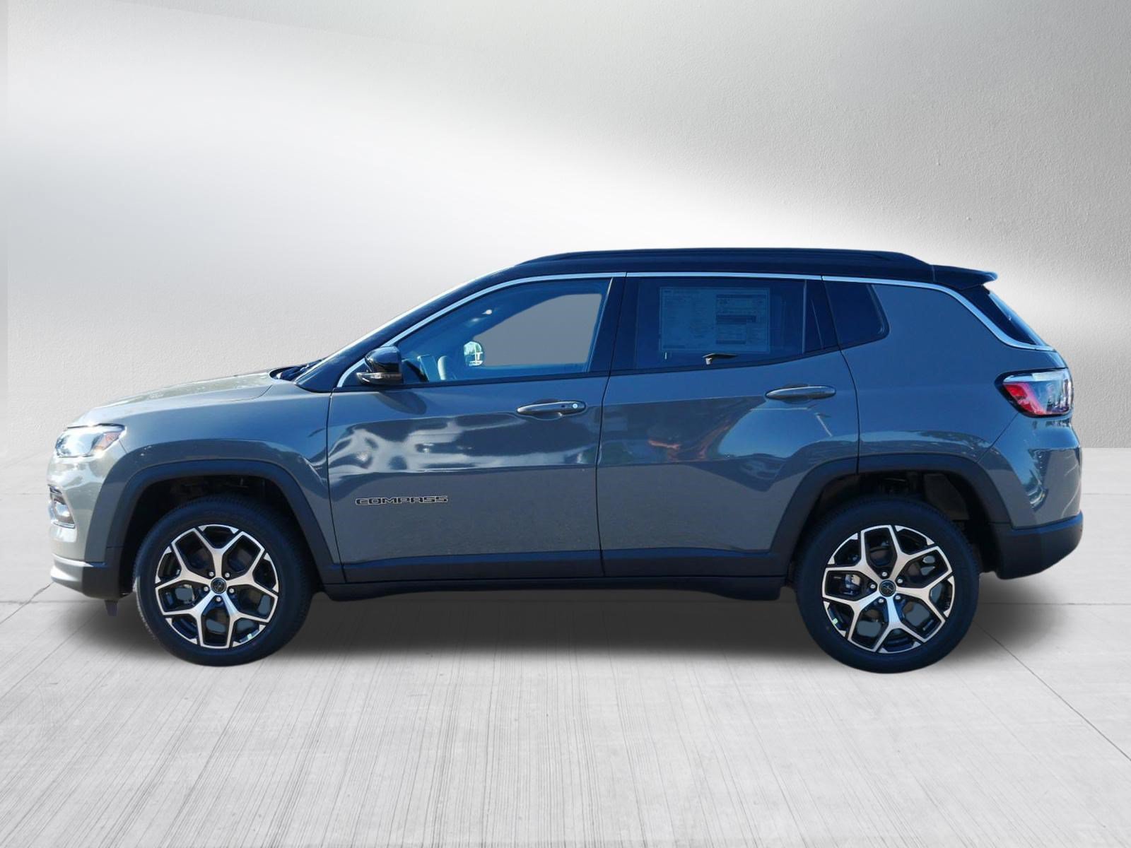 New 2026 Jeep Compass Limited AWD/4WD image 4