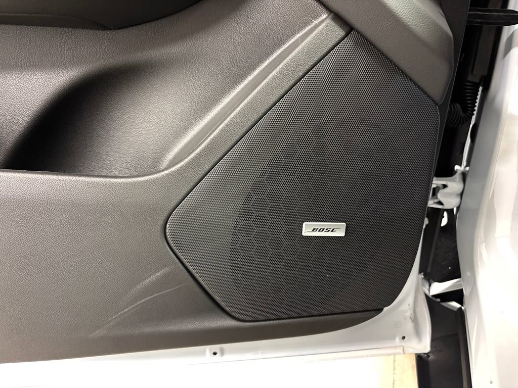 New 2026 Cadillac XT5 Luxury w/ LPO, Floor Liner Package image 21