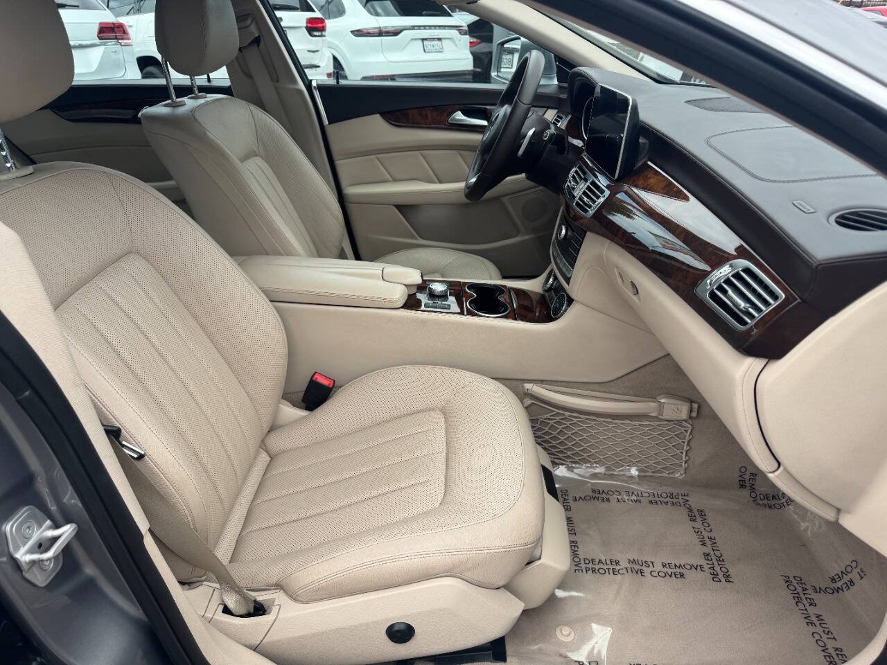 Used 2015 Mercedes-Benz CLS 400 4MATIC image 12