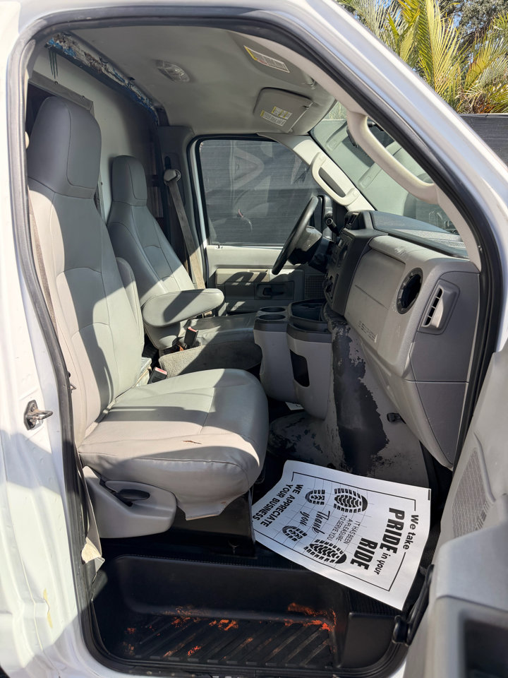 Used 2015 Ford E-350 and Econoline 350 Super Duty image 21