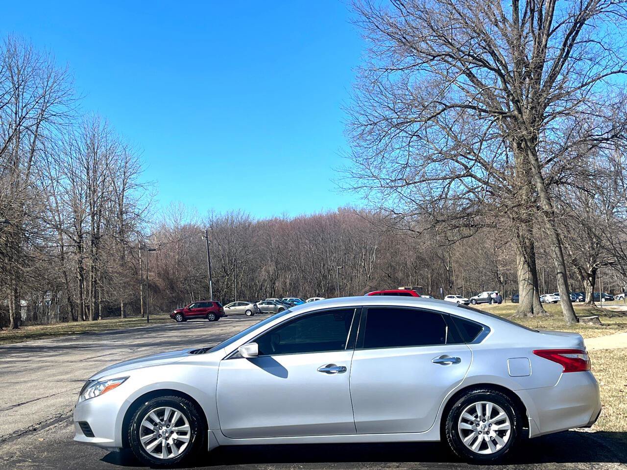 Used 2016 Nissan Altima 2.5 S w/ Power Driver Seat Package FWD image 40