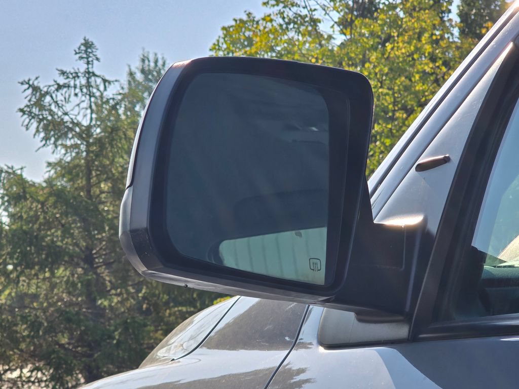 Used 2020 Toyota Tundra SR5 AWD/4WD image 25