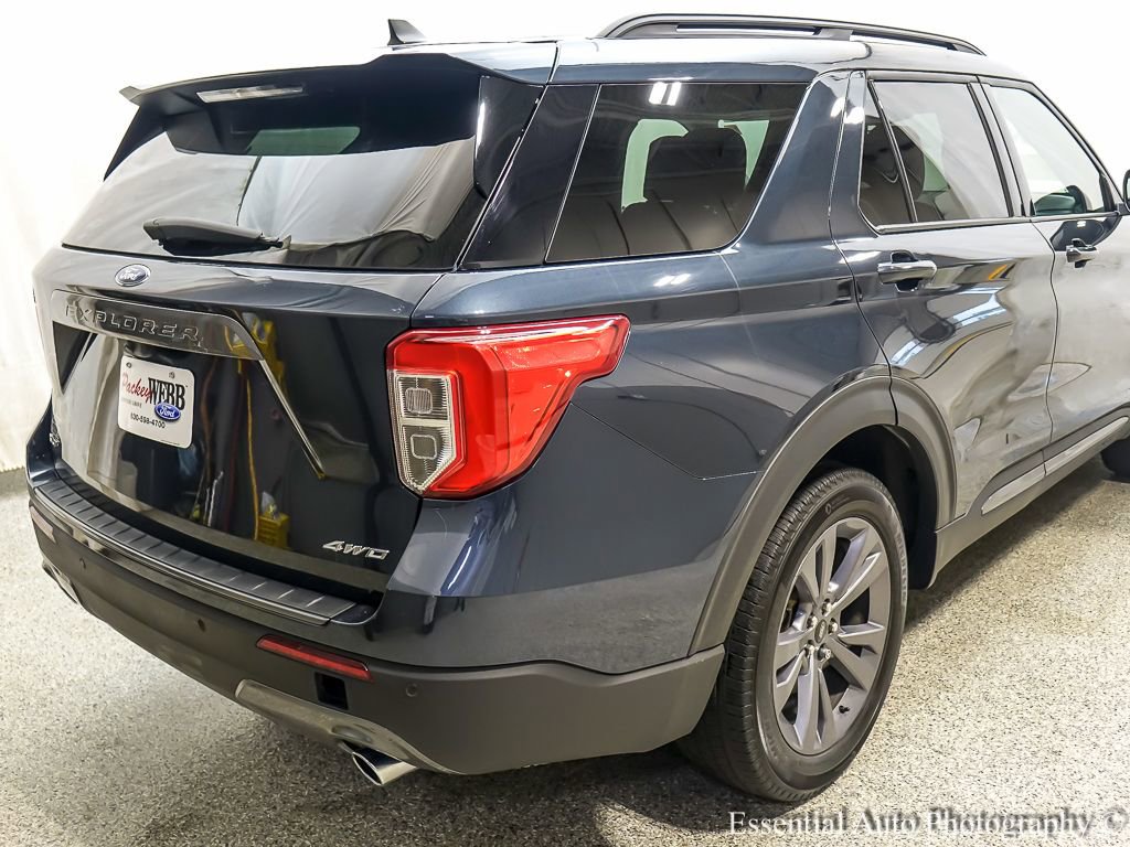 Used 2023 Ford Explorer XLT w/ Equipment Group 202A AWD/4WD image 8