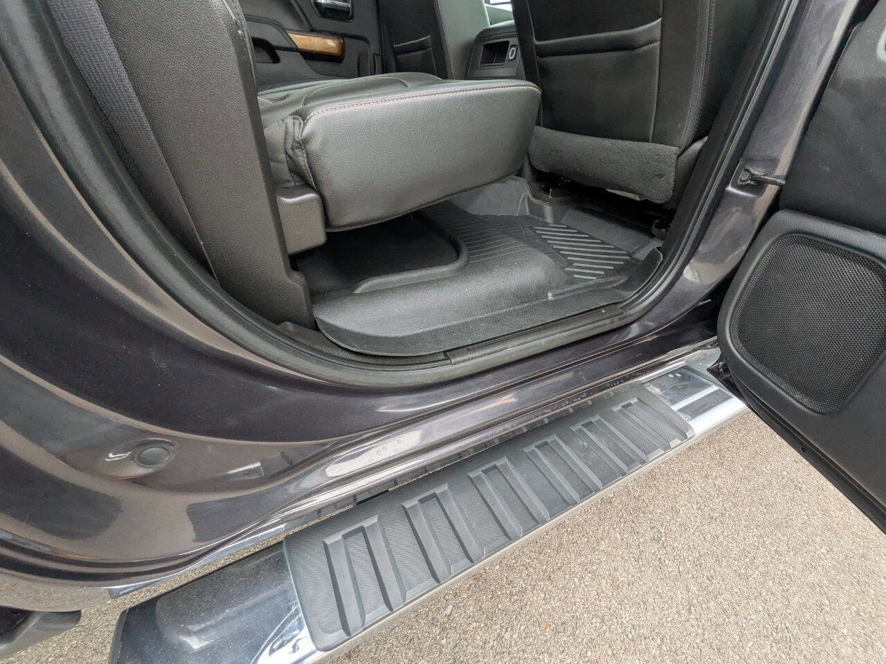 Used 2016 Chevrolet Silverado 3500 LTZ w/ Duramax Plus Package image 27