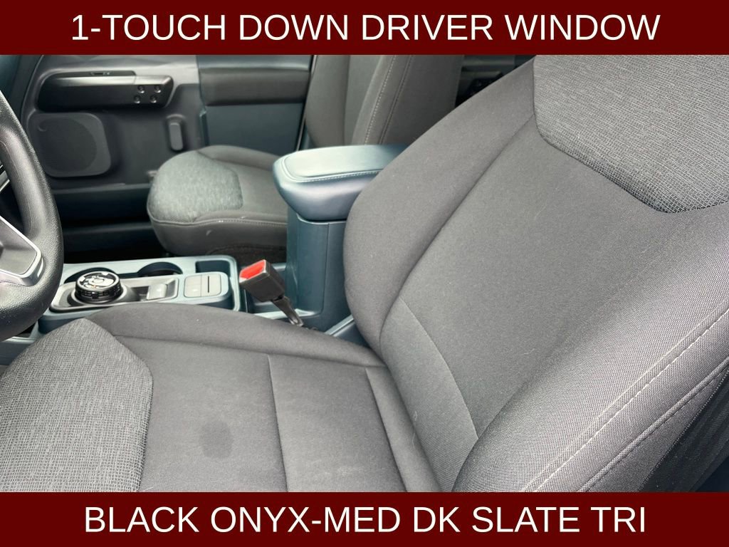 Used 2025 Ford Maverick XL image 13