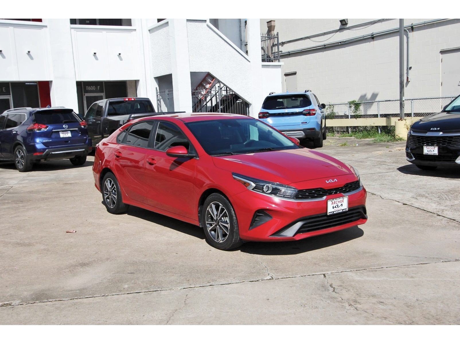 Used 2022 Kia Forte LXS FWD image 9