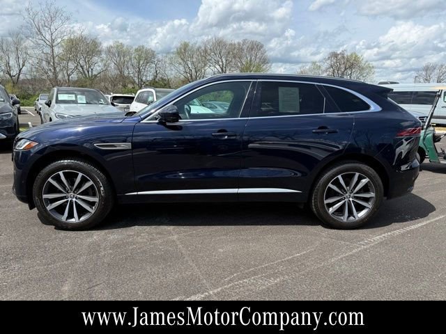 Used 2025 Jaguar F-PACE R-Dynamic S image 8