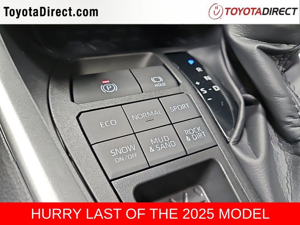 New 2025 Toyota RAV4 XLE image 13