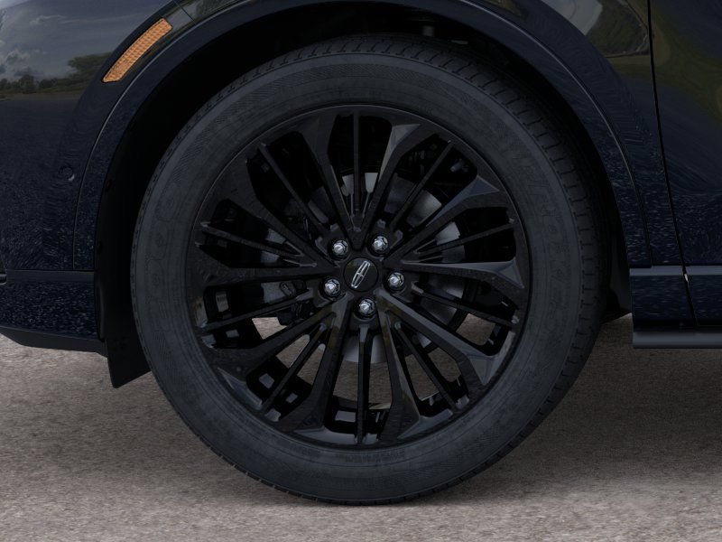 New 2025 Lincoln Corsair Grand Touring w/ Equipment Group 302A AWD/4WD image 19