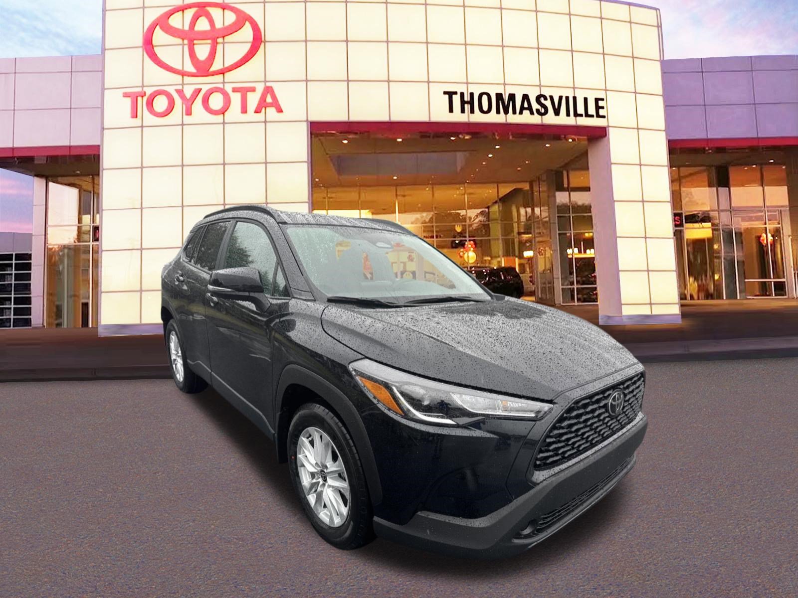 New 2025 Toyota Corolla Cross LE w/ Moonroof Package FWD image 3