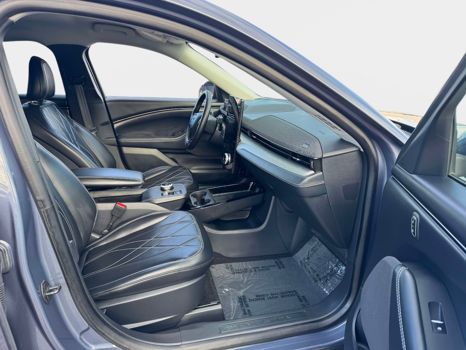 Used 2021 Ford Mustang Mach-E Select AWD/4WD image 14