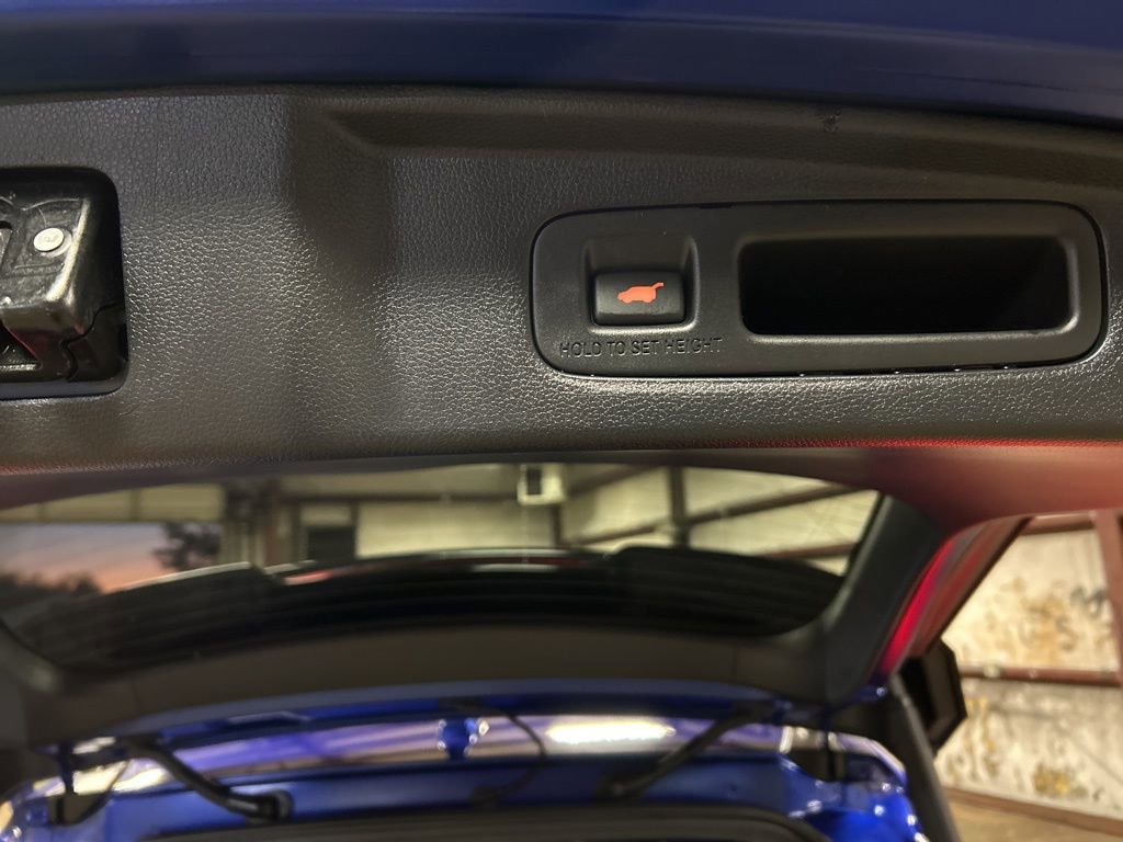 Used 2025 Honda CR-V Sport Touring image 22