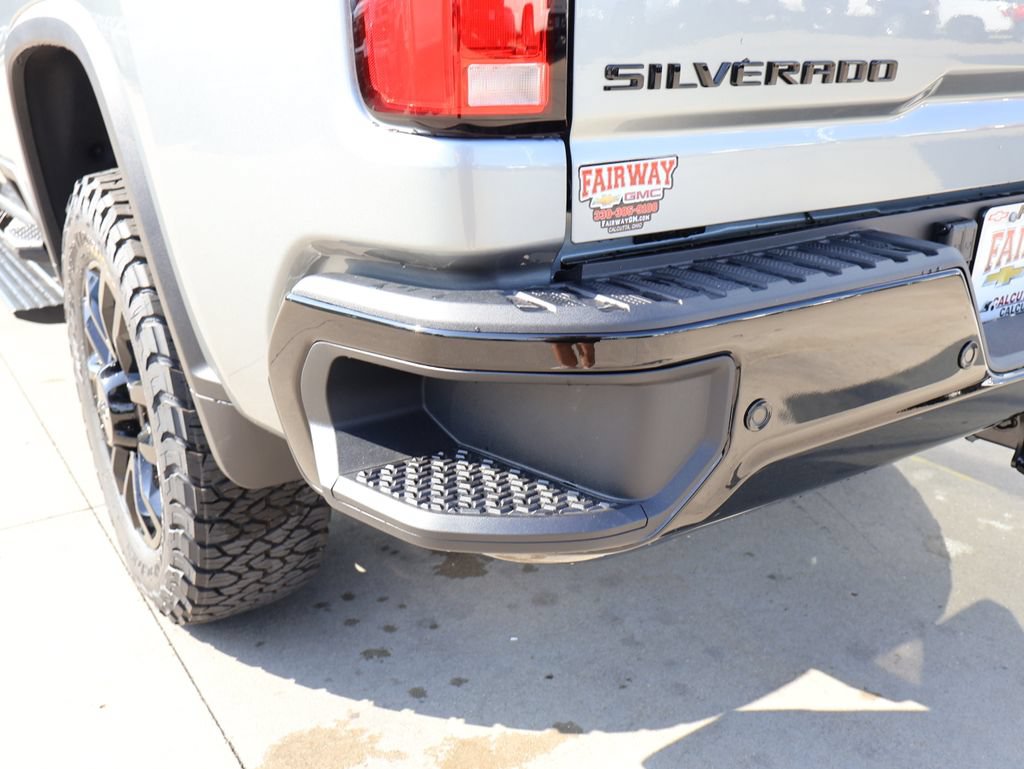 New 2026 Chevrolet Silverado 2500 LTZ w/ LTZ Plus Package AWD/4WD image 36