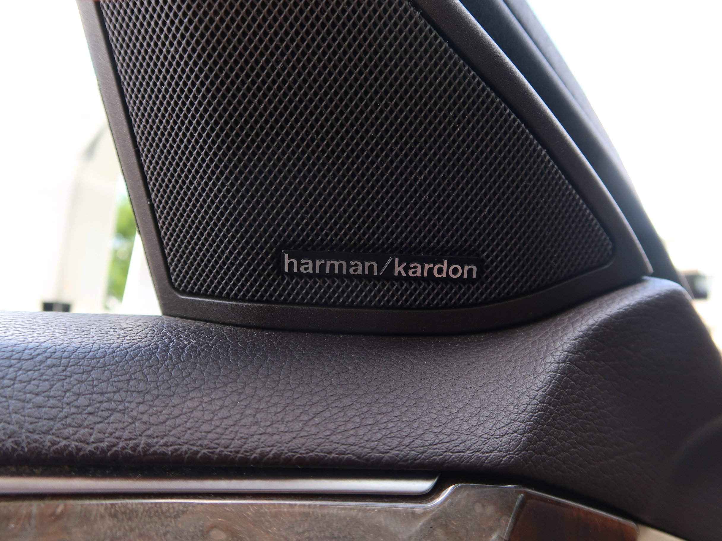 Used 2014 Mercedes-Benz E 550 4MATIC Sedan image 23