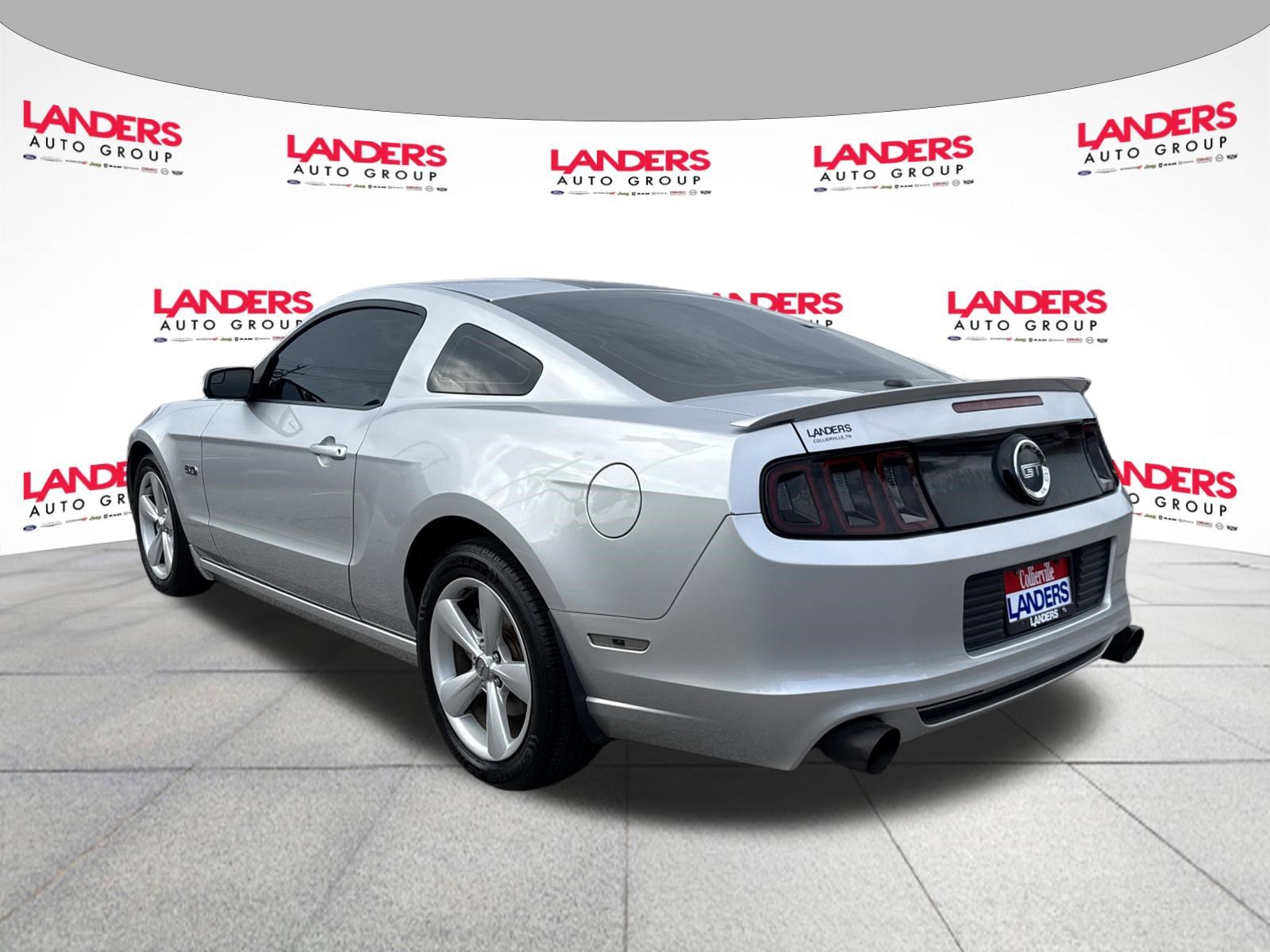 Used 2014 Ford Mustang GT Premium RWD image 8