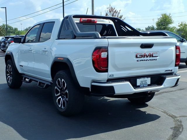 Used 2025 GMC Canyon AT4 w/ Nightfall Edition AWD/4WD image 5