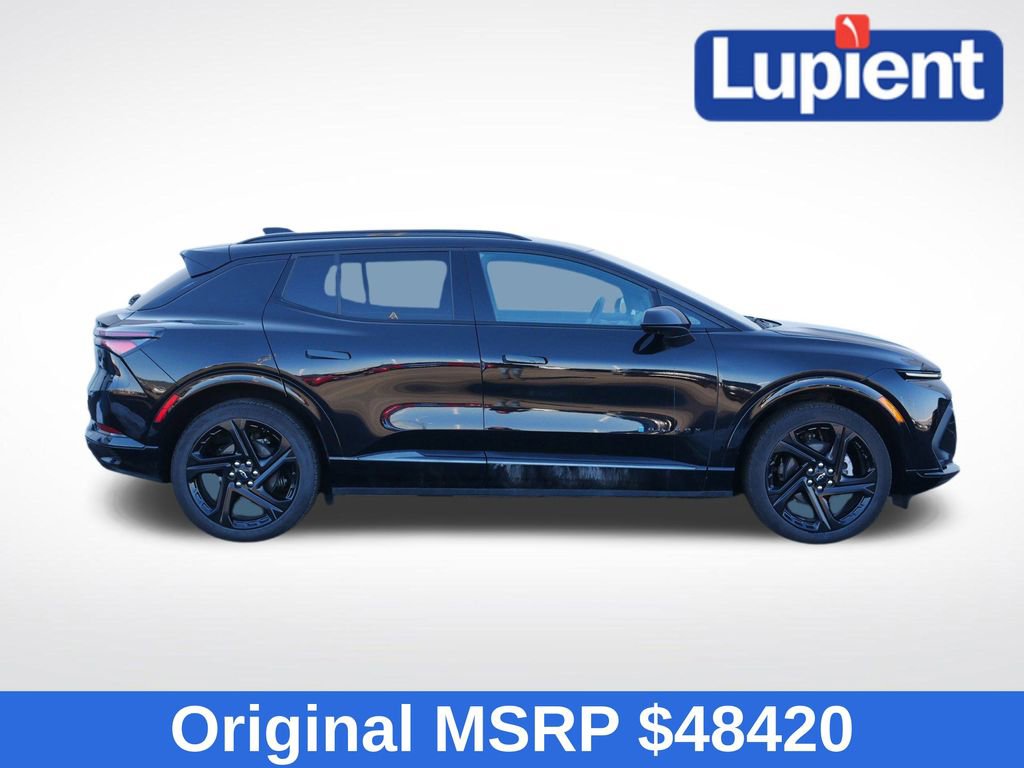 Used 2024 Chevrolet Equinox EV RS image 2