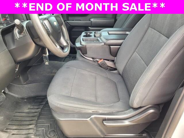 Used 2020 Chevrolet Silverado 1500 Custom w/ Custom Value Package image 14
