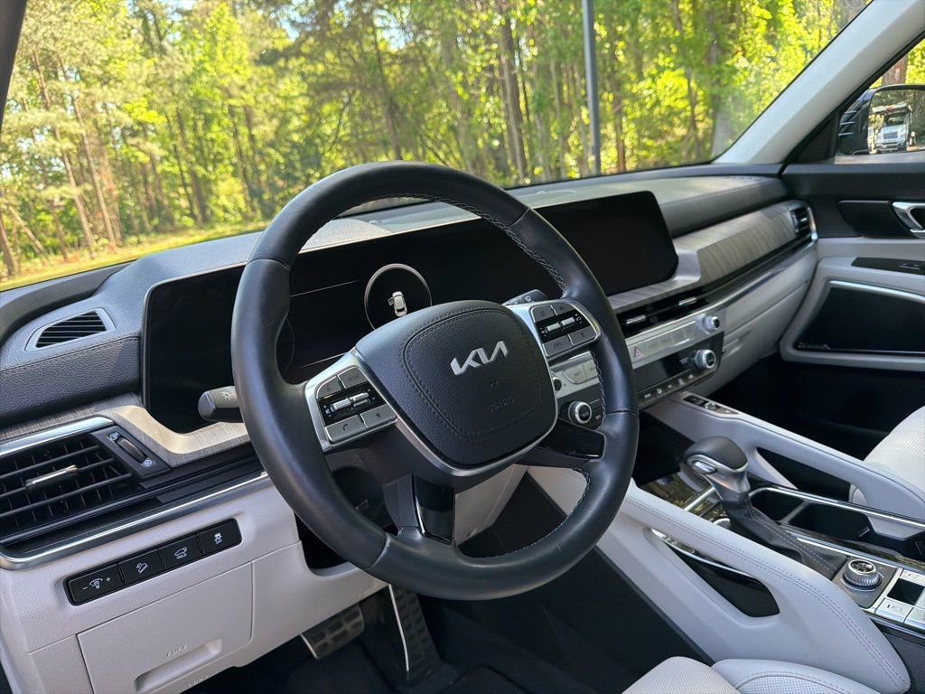 Used 2023 Kia Telluride SX AWD/4WD image 8
