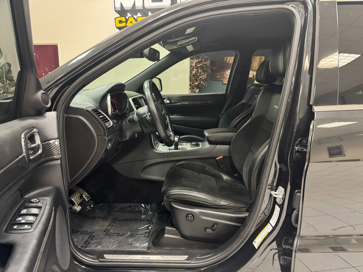 Used 2014 Jeep Grand Cherokee SRT AWD/4WD image 11