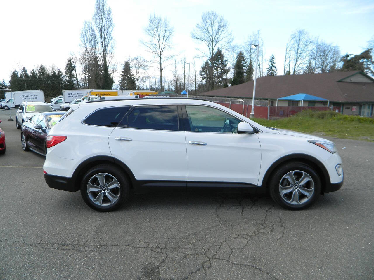 Used 2016 Hyundai Santa Fe SE image 9