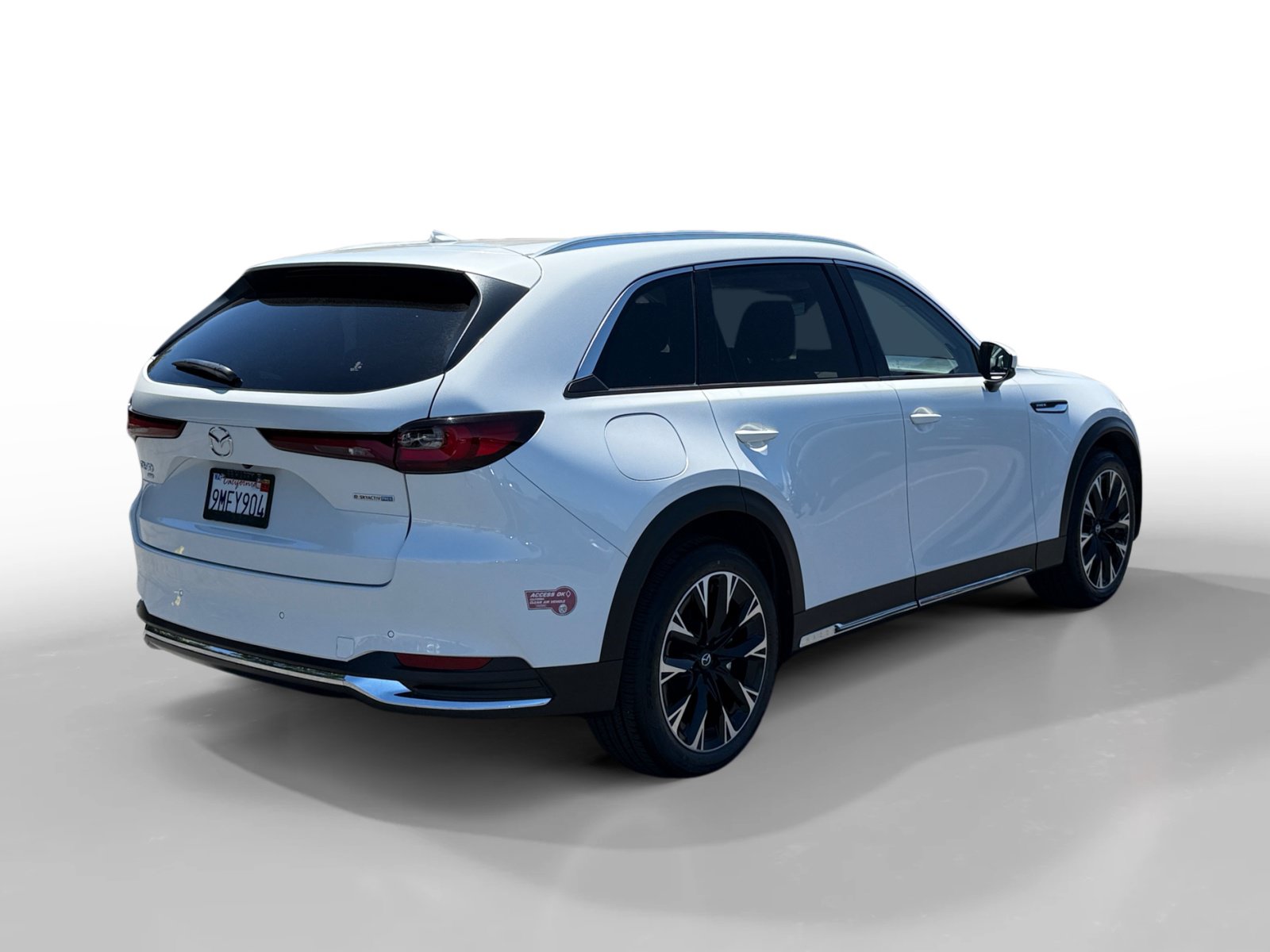 Certified 2024 MAZDA CX-90 Plug-In Hybrid w/ Premium Pkg AWD/4WD image 5