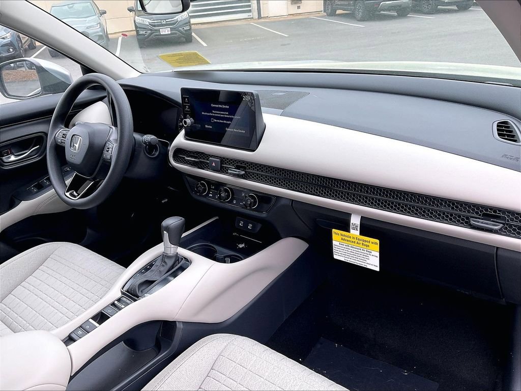 New 2026 Honda HR-V LX image 10