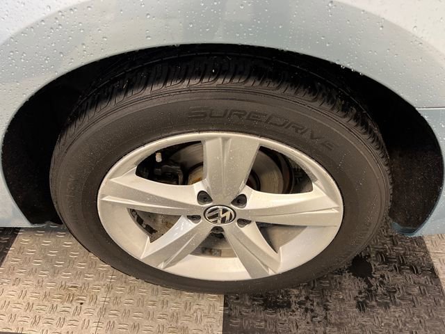 Used 2012 Volkswagen Passat 2.5 SE FWD image 15