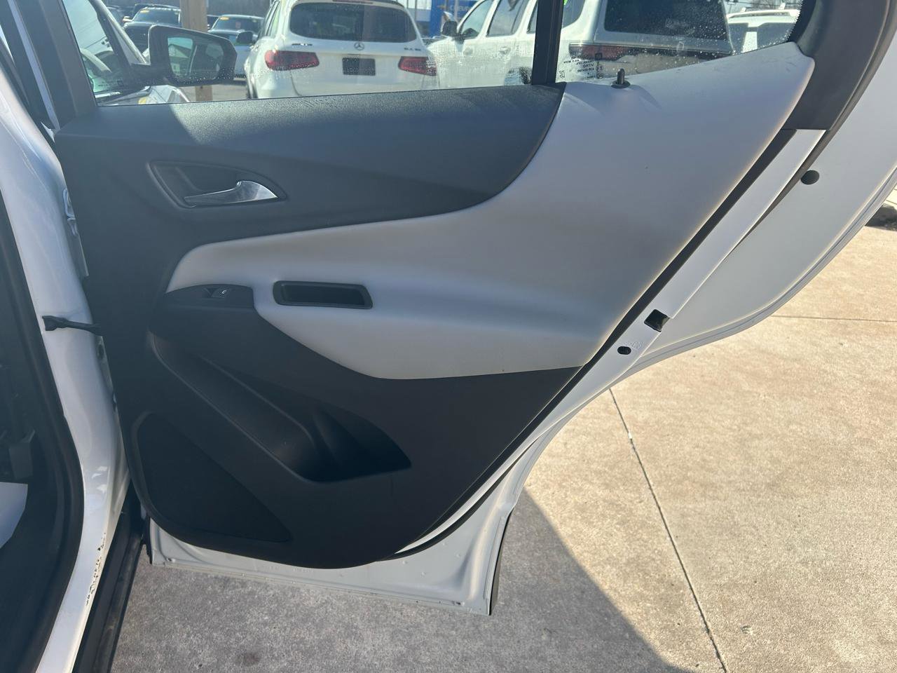 Used 2019 Chevrolet Equinox LT AWD/4WD image 15