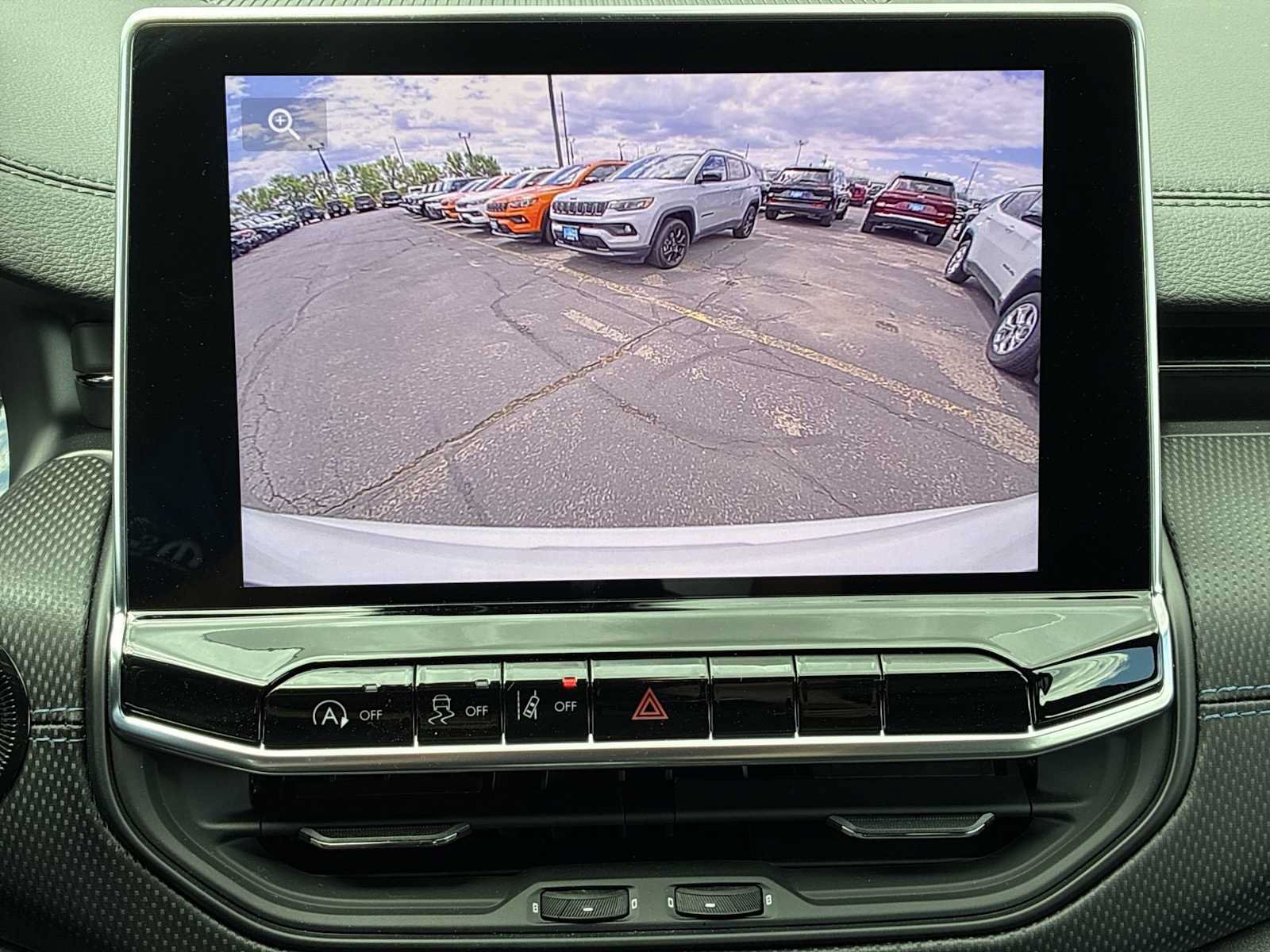 New 2026 Jeep Compass Latitude AWD/4WD image 22