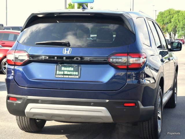 Certified 2025 Honda Pilot EX-L image 4