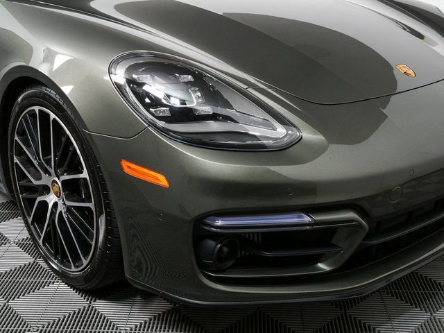 Certified 2023 Porsche Panamera GTS image 39