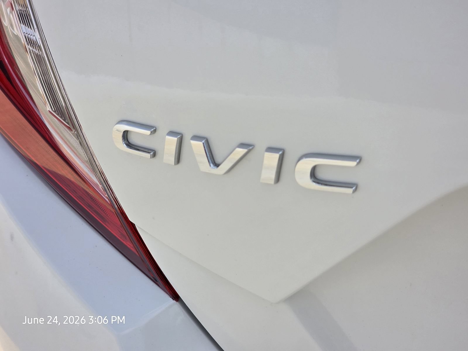 Used 2019 Honda Civic Touring image 10