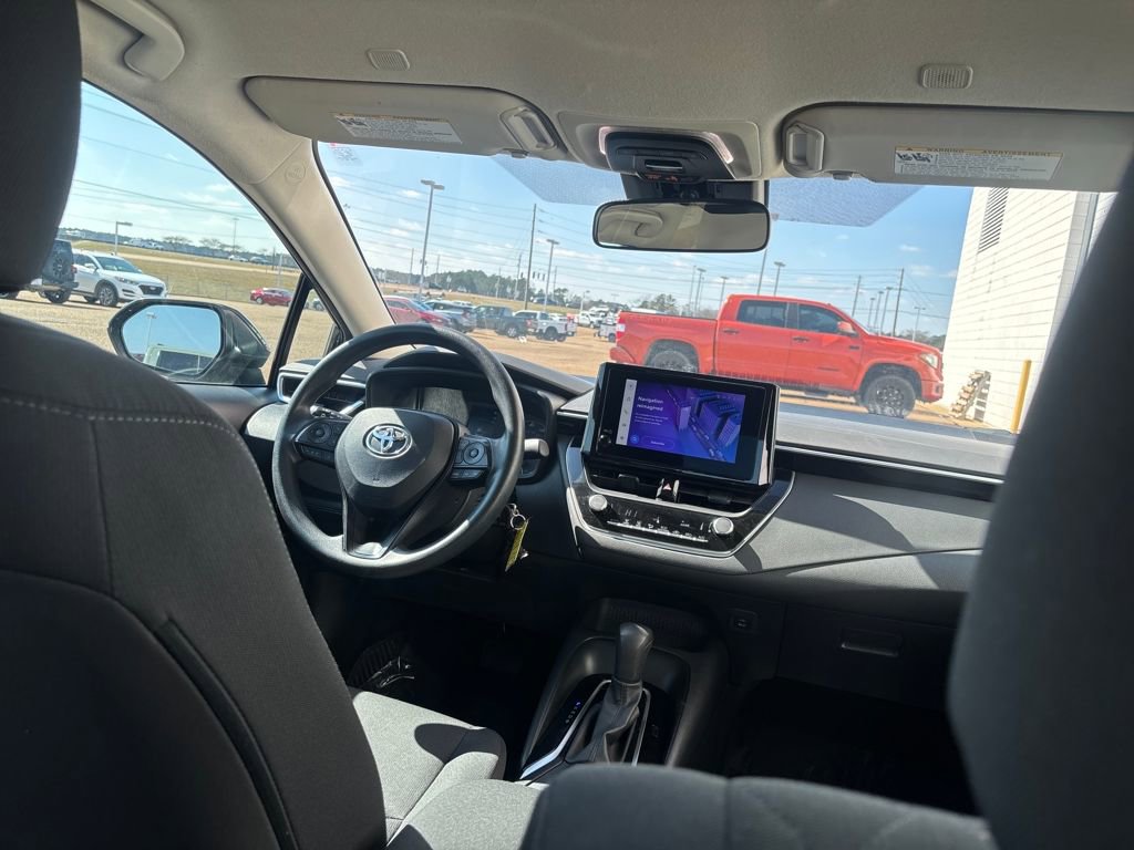 Used 2023 Toyota Corolla LE image 25