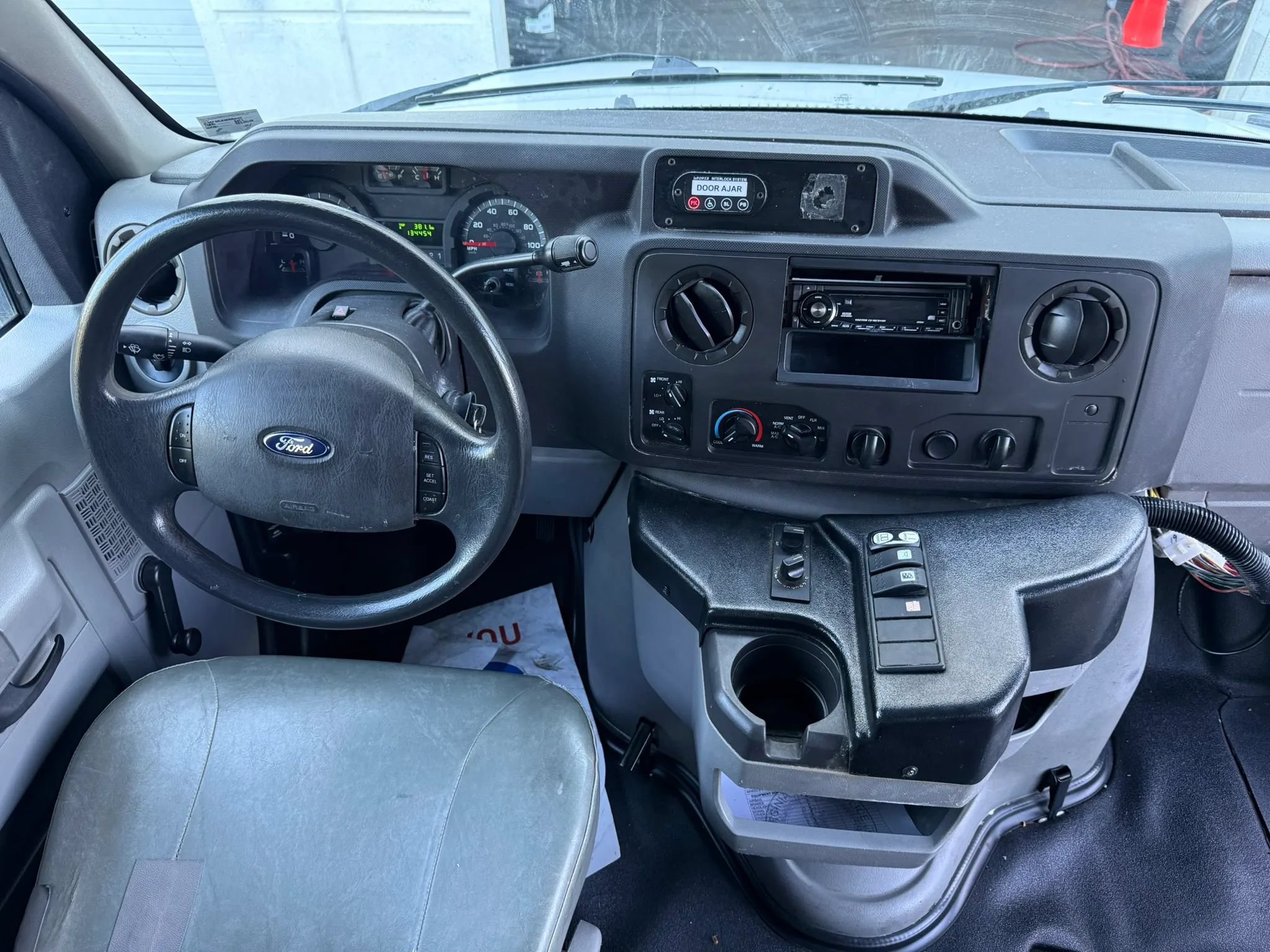 Used 2013 Ford E-350 and Econoline 350 Super Duty w/ Shuttle Bus Prep Pkg RWD image 24