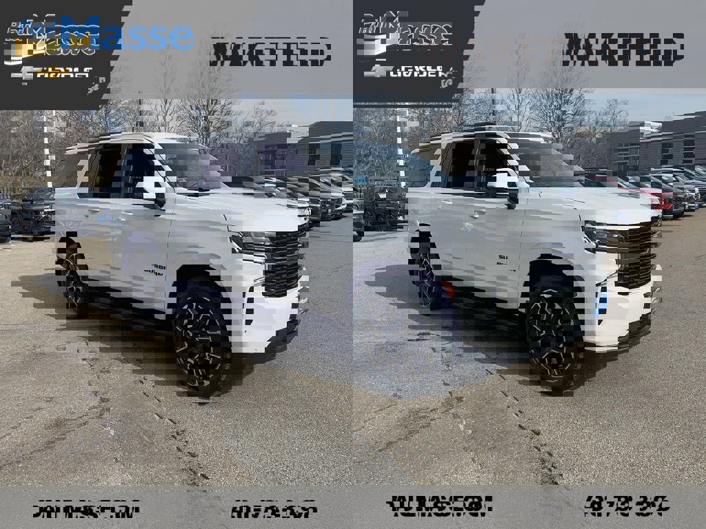 Used 2022 Chevrolet Suburban RST w/ Luxury Package image 3