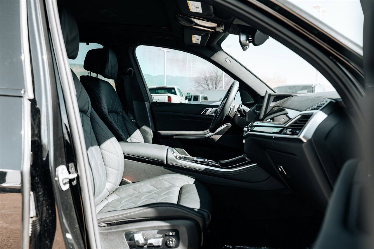 Used 2026 BMW X5 xDrive40i w/ M Sport Package image 55