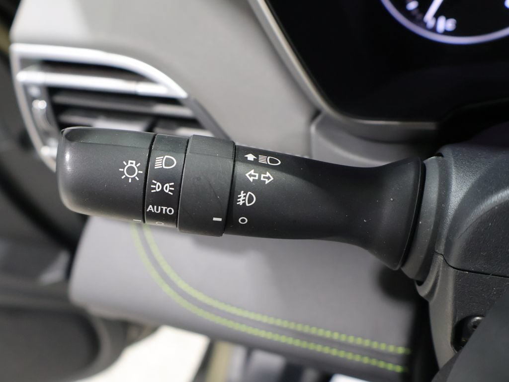 Used 2025 Subaru Outback Onyx Edition AWD/4WD image 37