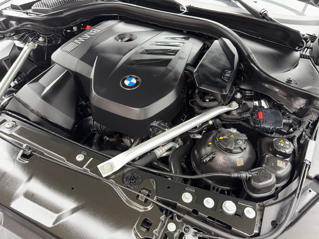 Used 2024 BMW 530i w/ Premium Package RWD image 59