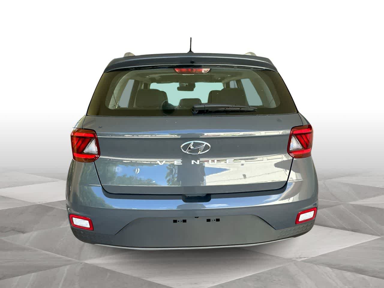 New 2026 Hyundai Venue SEL FWD image 7