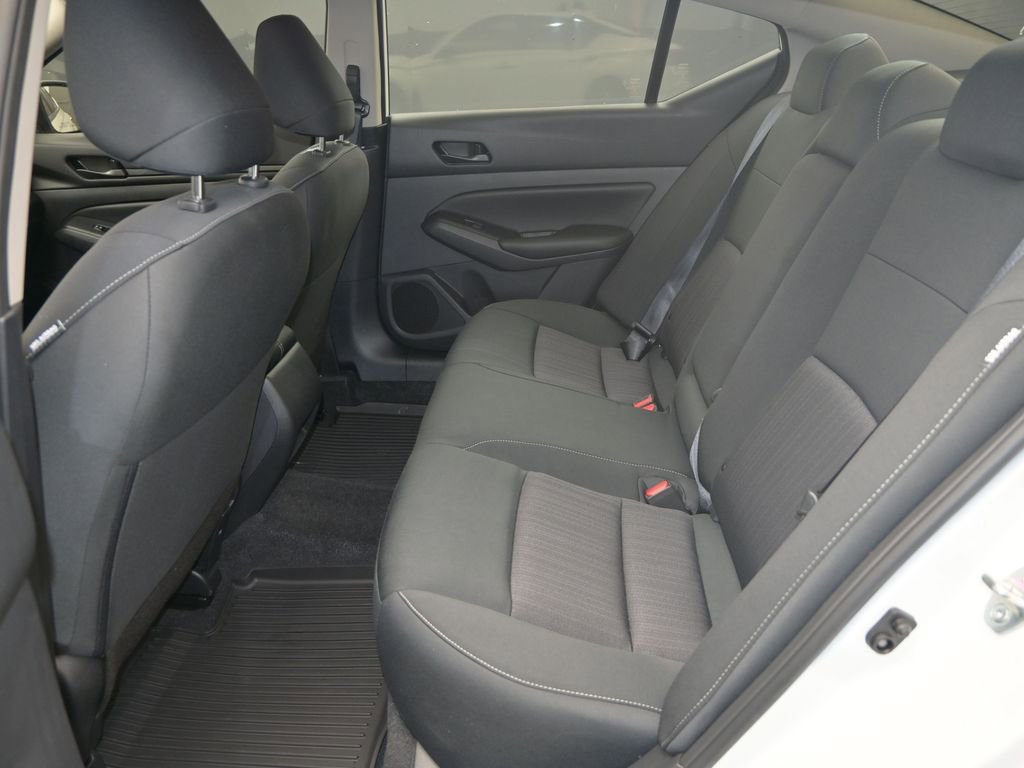 Certified 2025 Nissan Altima 2.5 S image 13