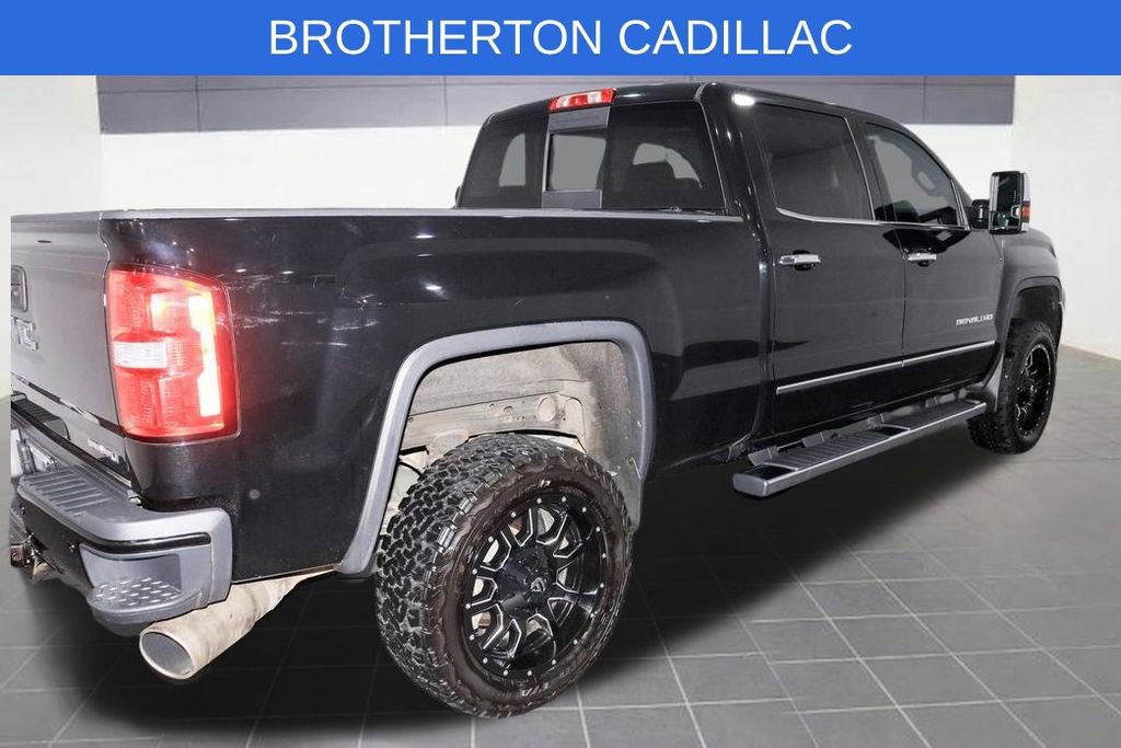 Used 2016 GMC Sierra 2500 Denali w/ Duramax Plus Package image 8