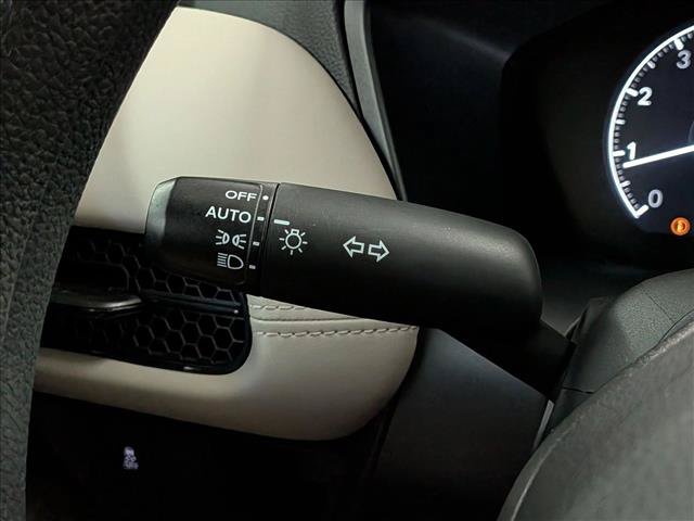 Certified 2026 Honda HR-V LX image 15