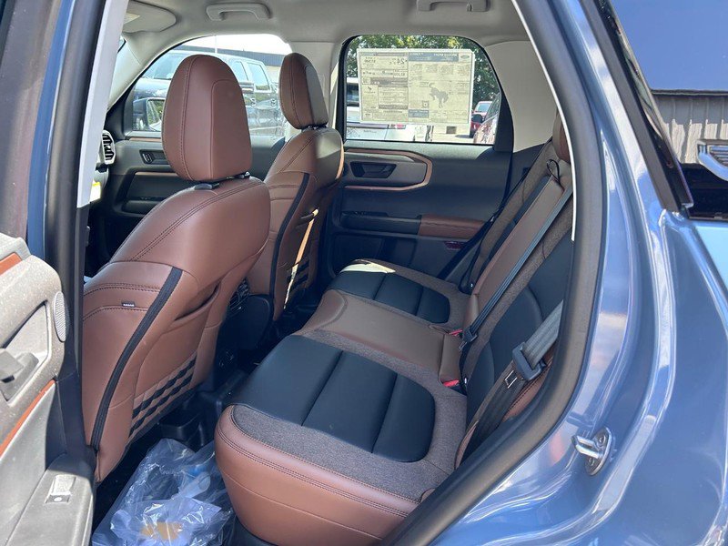 New 2025 Ford Bronco Sport Outer Banks w/ Sasquatch Outer Banks Package AWD/4WD image 9