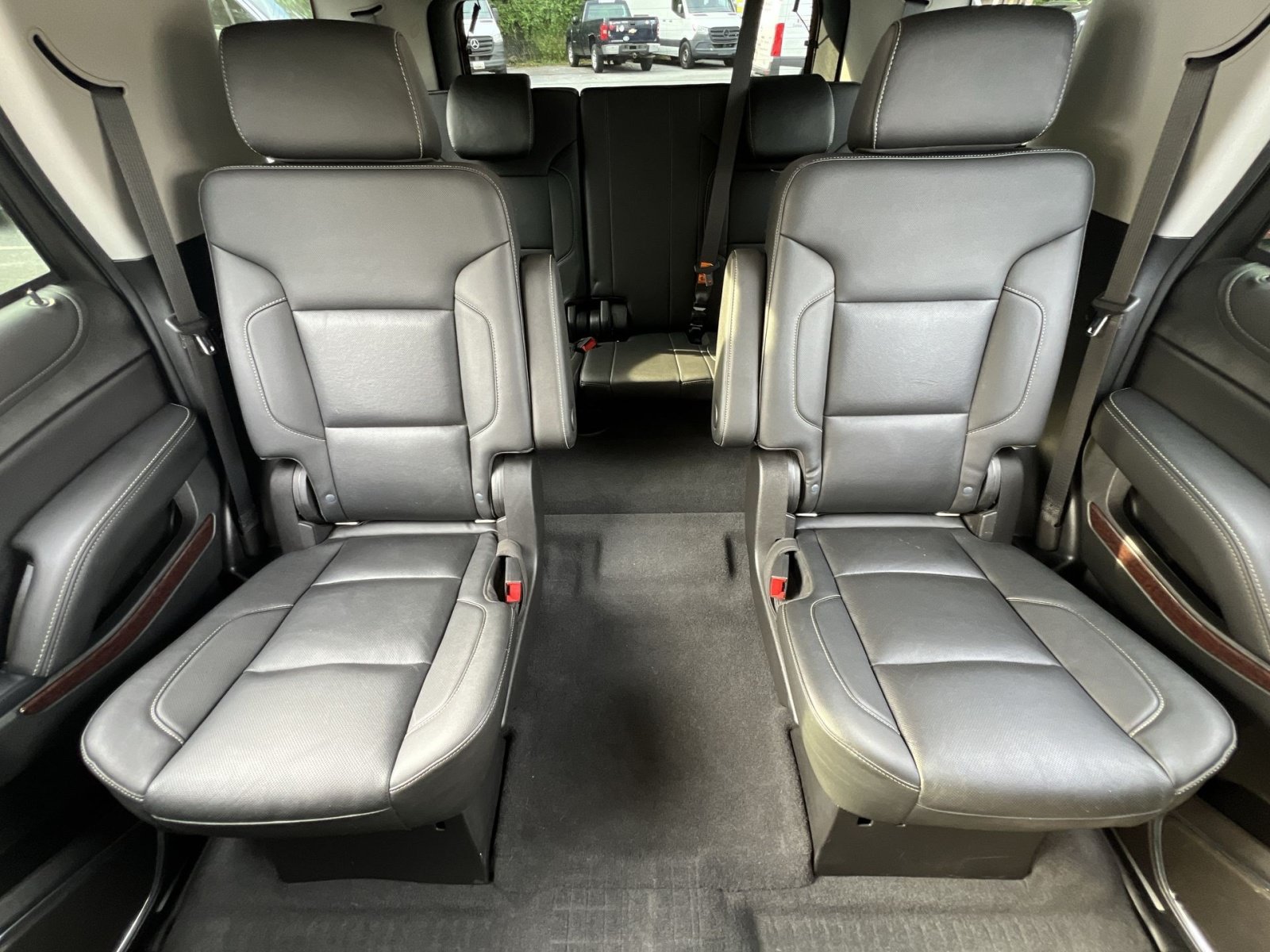 Used 2020 GMC Yukon SLT w/ Open Road Package AWD/4WD image 15