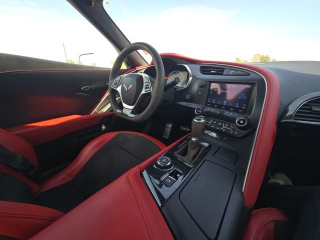 Used 2019 Chevrolet Corvette Stingray Convertible w/ 2LT Preferred Equipment Group image 19