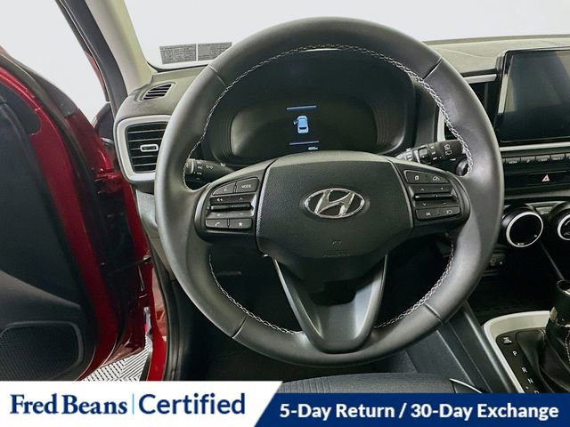 Certified 2025 Hyundai Venue Limited image 13