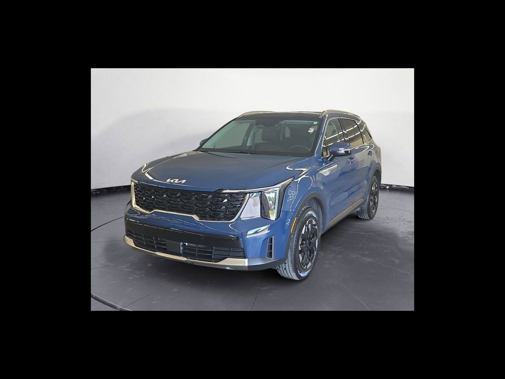 Used 2024 Kia Sorento S w/ Panoramic Sunroof Package AWD/4WD image 2