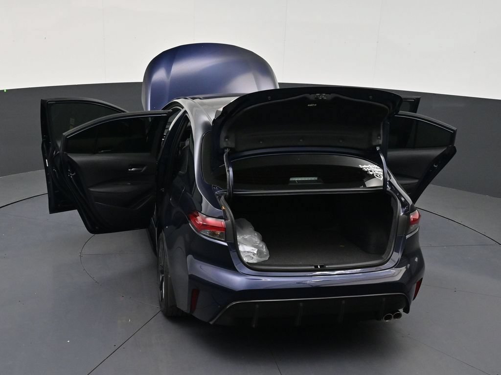 Used 2025 Toyota Corolla XSE FWD image 32