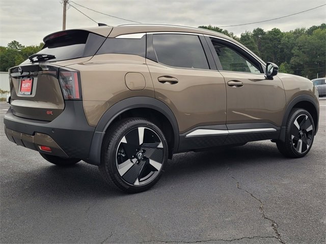 New 2026 Nissan Kicks SR image 3